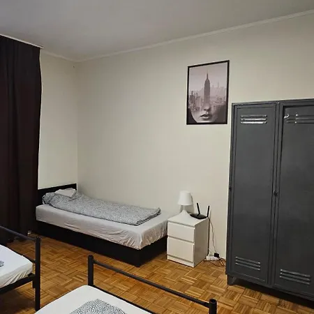 بيت شباب Ibrahim Beds بودابست