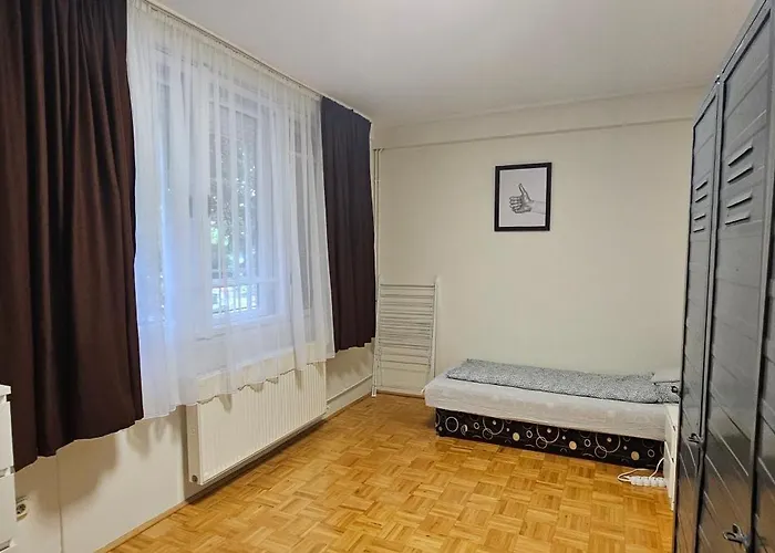 Ibrahim Beds Ostello Budapest